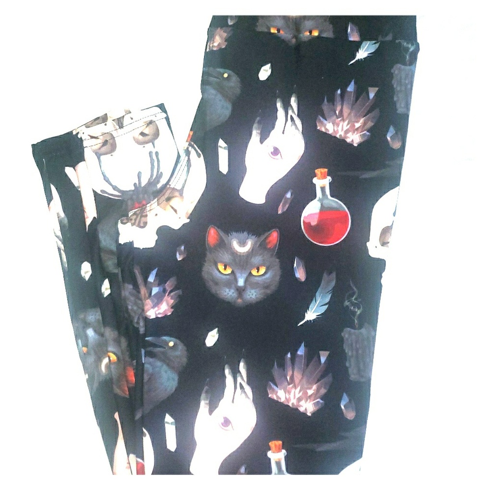 New witch leggings